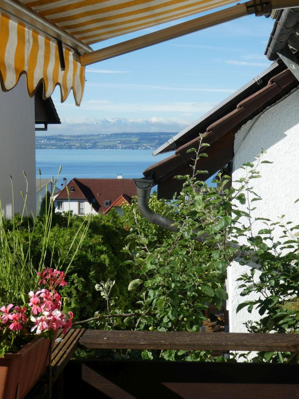 Abc Ferienwohnungen Abc Wohnung A Meersburg Exterior foto